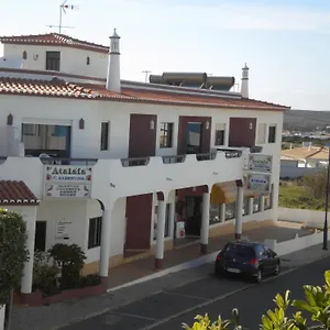  Апарт-отель E Quartos Atalaia